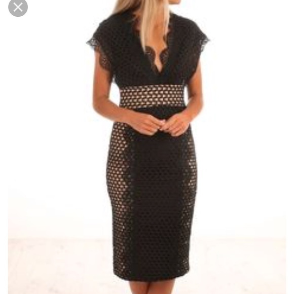 Elliatt Demi dress in black - Picture 2 of 8